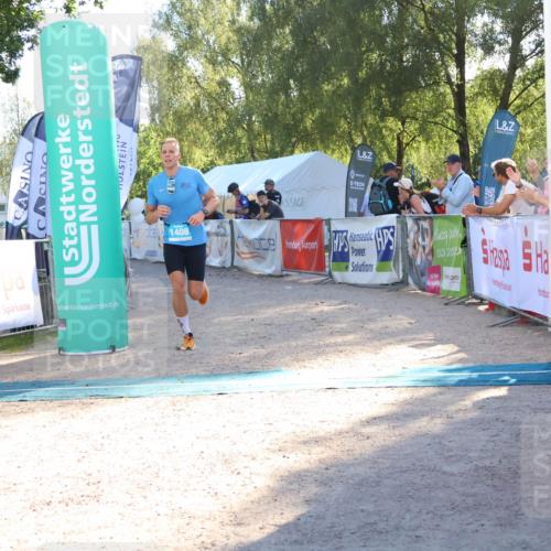 07.09.2025 - 19. Norderstedt Triathlon Zöllner http://msf.ph/oto/8789588 07.09.2025 16:19:50 Ziel 1408 meine-sportfotos.de