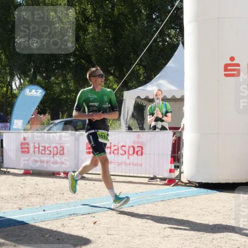 07.09.2025 - 19. Norderstedt Triathlon Zöllner http://msf.ph/oto/8789617 07.09.2025 15:16:40 Ziel 1015 meine-sportfotos.de
