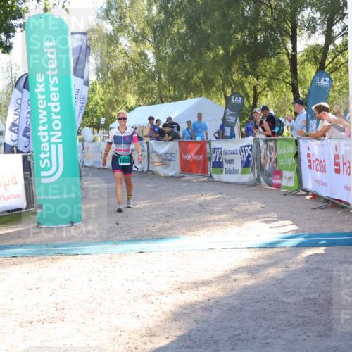 07.09.2025 - 19. Norderstedt Triathlon Zöllner http://msf.ph/oto/8789640 07.09.2025 16:19:59 Ziel 1532 meine-sportfotos.de