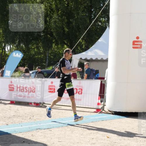 07.09.2025 - 19. Norderstedt Triathlon Zöllner http://msf.ph/oto/8789649 07.09.2025 15:18:00 Ziel 965 meine-sportfotos.de