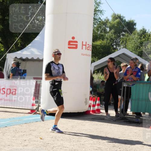 07.09.2025 - 19. Norderstedt Triathlon Zöllner http://msf.ph/oto/8789652 07.09.2025 15:18:00 Ziel 965 meine-sportfotos.de