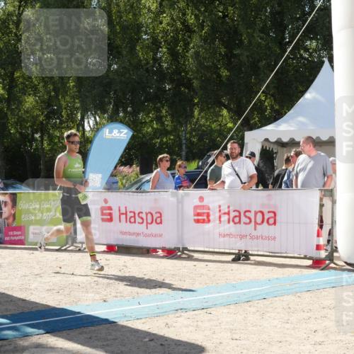 07.09.2025 - 19. Norderstedt Triathlon Zöllner http://msf.ph/oto/8789662 07.09.2025 15:18:27 Ziel 1007 meine-sportfotos.de