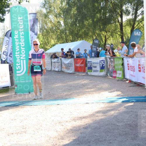 07.09.2025 - 19. Norderstedt Triathlon Zöllner http://msf.ph/oto/8789670 07.09.2025 16:20:01 Ziel 1532 meine-sportfotos.de