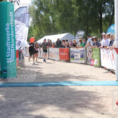 07.09.2025 - 19. Norderstedt Triathlon Zöllner http://msf.ph/oto/8789675 07.09.2025 13:52:57 Ziel 342, 360 meine-sportfotos.de