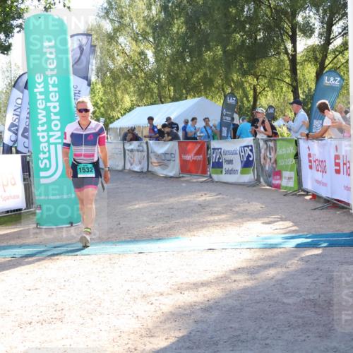 07.09.2025 - 19. Norderstedt Triathlon Zöllner http://msf.ph/oto/8789676 07.09.2025 16:20:02 Ziel 1532 meine-sportfotos.de