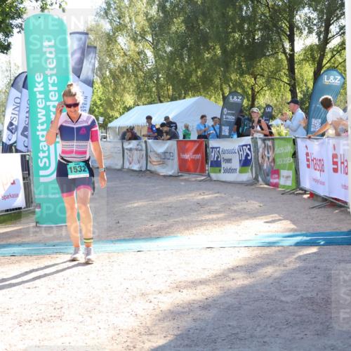 07.09.2025 - 19. Norderstedt Triathlon Zöllner http://msf.ph/oto/8789690 07.09.2025 16:20:03 Ziel 1532 meine-sportfotos.de