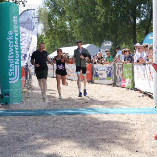 07.09.2025 - 19. Norderstedt Triathlon Zöllner http://msf.ph/oto/8789701 07.09.2025 13:53:01 Ziel 342 meine-sportfotos.de