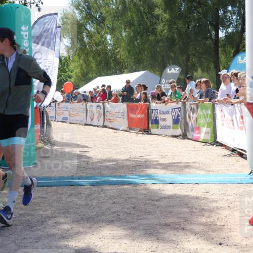 07.09.2025 - 19. Norderstedt Triathlon Zöllner http://msf.ph/oto/8789725 07.09.2025 13:53:03 Ziel 342 meine-sportfotos.de