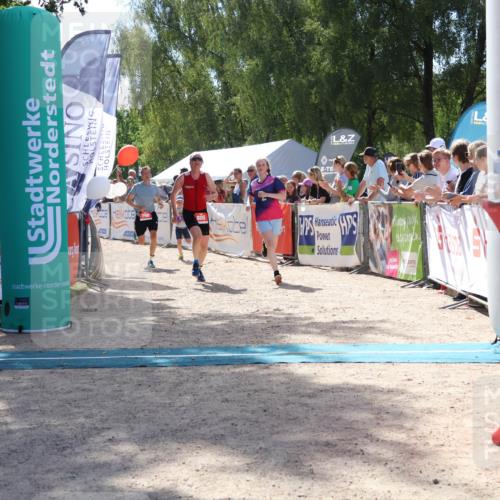 07.09.2025 - 19. Norderstedt Triathlon Zöllner http://msf.ph/oto/8789736 07.09.2025 13:53:47 Ziel 230, 790, 805 meine-sportfotos.de