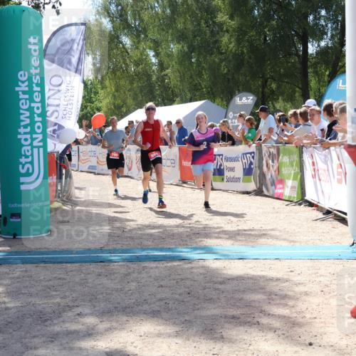 07.09.2025 - 19. Norderstedt Triathlon Zöllner http://msf.ph/oto/8789737 07.09.2025 13:53:47 Ziel 230, 790, 805 meine-sportfotos.de