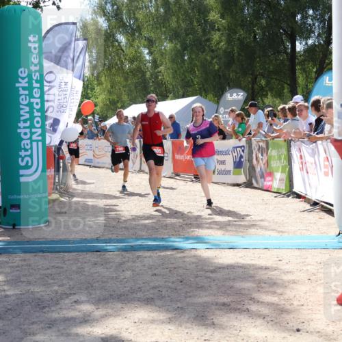 07.09.2025 - 19. Norderstedt Triathlon Zöllner http://msf.ph/oto/8789739 07.09.2025 13:53:47 Ziel 230, 790, 805 meine-sportfotos.de