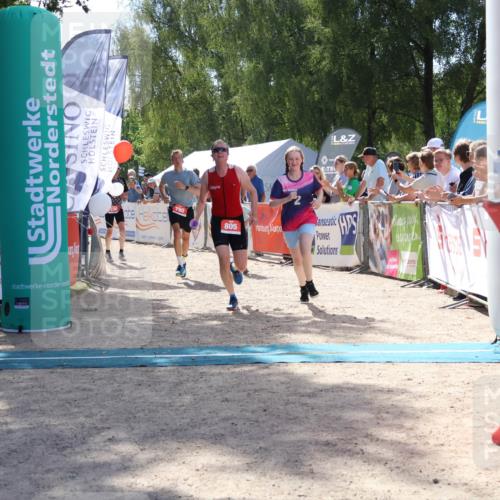07.09.2025 - 19. Norderstedt Triathlon Zöllner http://msf.ph/oto/8789742 07.09.2025 13:53:47 Ziel 230, 790, 805 meine-sportfotos.de