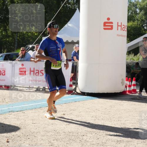 07.09.2025 - 19. Norderstedt Triathlon Zöllner http://msf.ph/oto/8789750 07.09.2025 15:20:19 Ziel 1039 meine-sportfotos.de