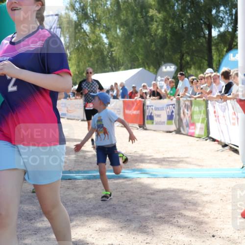 07.09.2025 - 19. Norderstedt Triathlon Zöllner http://msf.ph/oto/8789777 07.09.2025 13:53:50 Ziel 230, 790, 805 meine-sportfotos.de