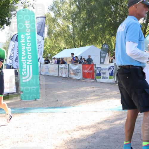 07.09.2025 - 19. Norderstedt Triathlon Zöllner http://msf.ph/oto/8789788 07.09.2025 16:20:51 Ziel 506, 1491 meine-sportfotos.de
