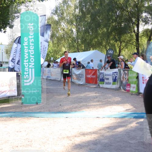 07.09.2025 - 19. Norderstedt Triathlon Zöllner http://msf.ph/oto/8789796 07.09.2025 16:21:16 Ziel 501 meine-sportfotos.de