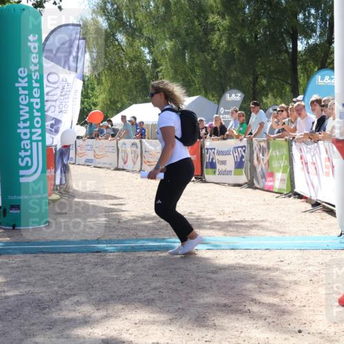 07.09.2025 - 19. Norderstedt Triathlon Zöllner http://msf.ph/oto/8789821 07.09.2025 13:53:54 Ziel 230, 790, 805 meine-sportfotos.de