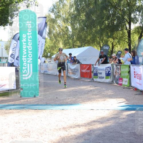 07.09.2025 - 19. Norderstedt Triathlon Zöllner http://msf.ph/oto/8789842 07.09.2025 16:21:31 Ziel 510 meine-sportfotos.de