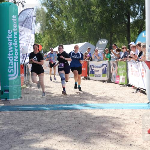 07.09.2025 - 19. Norderstedt Triathlon Zöllner http://msf.ph/oto/8789843 07.09.2025 13:54:34 Ziel 319, 1261 meine-sportfotos.de