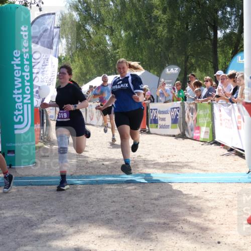 07.09.2025 - 19. Norderstedt Triathlon Zöllner http://msf.ph/oto/8789852 07.09.2025 13:54:34 Ziel 319, 1261 meine-sportfotos.de