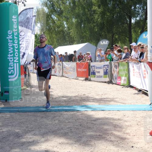 07.09.2025 - 19. Norderstedt Triathlon Zöllner http://msf.ph/oto/8789866 07.09.2025 13:54:36 Ziel 319, 1261 meine-sportfotos.de