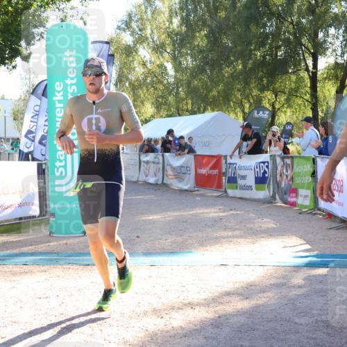 07.09.2025 - 19. Norderstedt Triathlon Zöllner http://msf.ph/oto/8789867 07.09.2025 16:21:33 Ziel 442, 510 meine-sportfotos.de