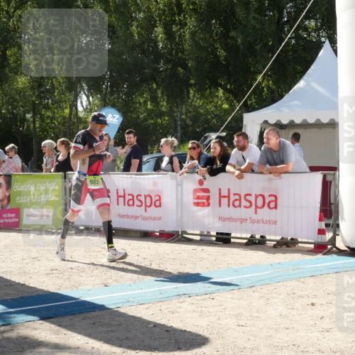 07.09.2025 - 19. Norderstedt Triathlon Zöllner http://msf.ph/oto/8789869 07.09.2025 15:22:37 Ziel 985 meine-sportfotos.de