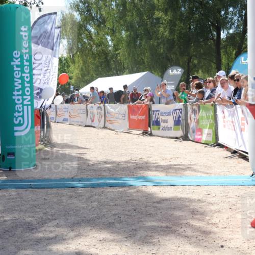 07.09.2025 - 19. Norderstedt Triathlon Zöllner http://msf.ph/oto/8789874 07.09.2025 13:54:37 Ziel 319, 1261 meine-sportfotos.de