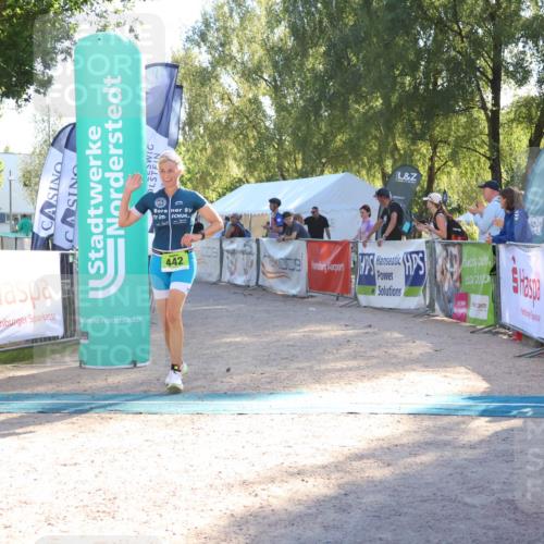 07.09.2025 - 19. Norderstedt Triathlon Zöllner http://msf.ph/oto/8789880 07.09.2025 16:21:38 Ziel 379, 442, 510 meine-sportfotos.de