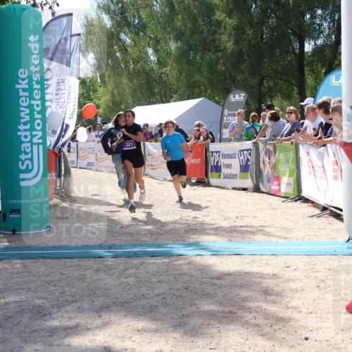 07.09.2025 - 19. Norderstedt Triathlon Zöllner http://msf.ph/oto/8789893 07.09.2025 13:55:06 Ziel 321 meine-sportfotos.de