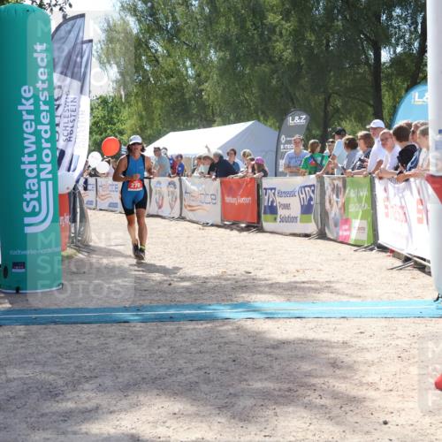 07.09.2025 - 19. Norderstedt Triathlon Zöllner http://msf.ph/oto/8789924 07.09.2025 13:55:16 Ziel 270, 842 meine-sportfotos.de