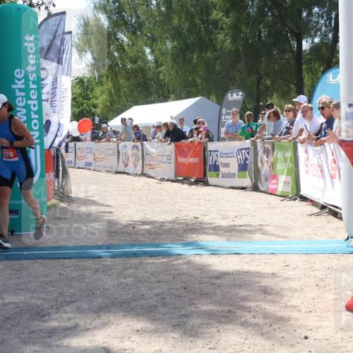 07.09.2025 - 19. Norderstedt Triathlon Zöllner http://msf.ph/oto/8789938 07.09.2025 13:55:18 Ziel 270, 842 meine-sportfotos.de