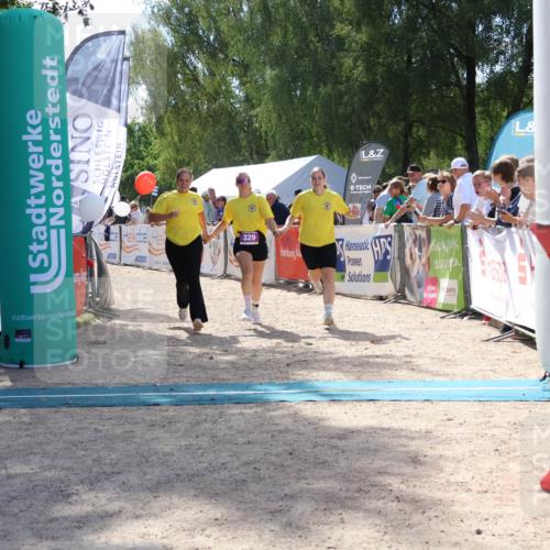07.09.2025 - 19. Norderstedt Triathlon Zöllner http://msf.ph/oto/8789956 07.09.2025 13:56:01 Ziel 329 meine-sportfotos.de