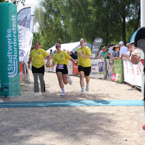 07.09.2025 - 19. Norderstedt Triathlon Zöllner http://msf.ph/oto/8789966 07.09.2025 13:56:02 Ziel 329 meine-sportfotos.de