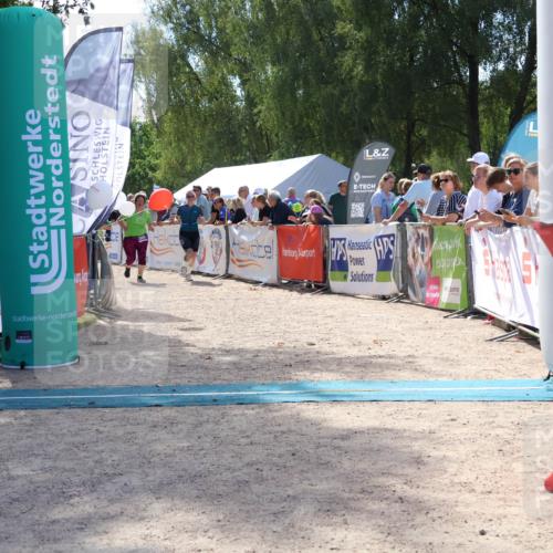 07.09.2025 - 19. Norderstedt Triathlon Zöllner http://msf.ph/oto/8789975 07.09.2025 13:56:36 Ziel 337 meine-sportfotos.de