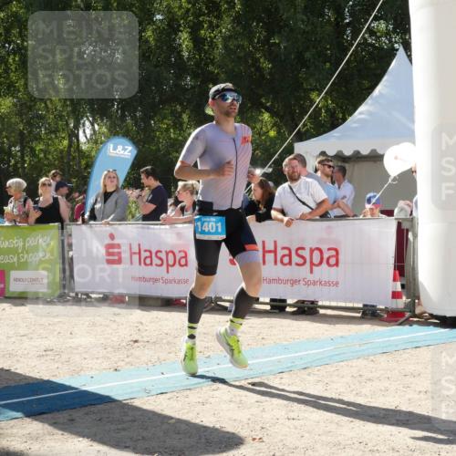 07.09.2025 - 19. Norderstedt Triathlon Zöllner http://msf.ph/oto/8789991 07.09.2025 15:25:06 Ziel 1401 meine-sportfotos.de