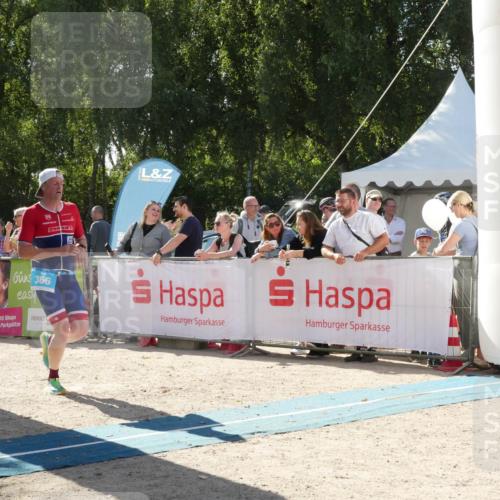 07.09.2025 - 19. Norderstedt Triathlon Zöllner http://msf.ph/oto/8790021 07.09.2025 15:26:03 Ziel 366 meine-sportfotos.de