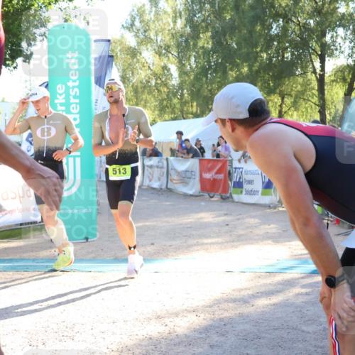 07.09.2025 - 19. Norderstedt Triathlon Zöllner http://msf.ph/oto/8790030 07.09.2025 16:22:26 Ziel 513, 517 meine-sportfotos.de