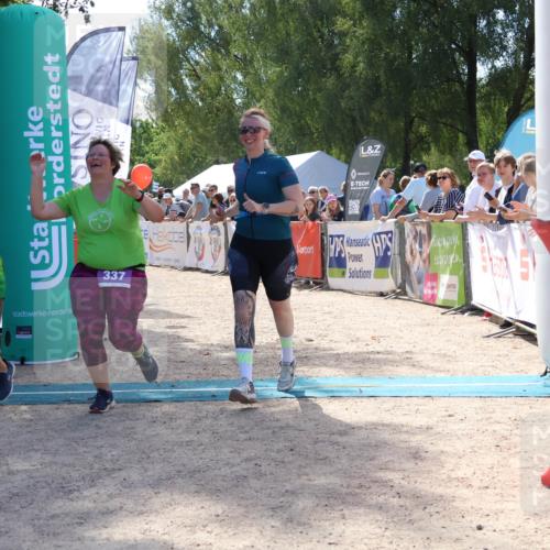 07.09.2025 - 19. Norderstedt Triathlon Zöllner http://msf.ph/oto/8790038 07.09.2025 13:56:41 Ziel 337 meine-sportfotos.de