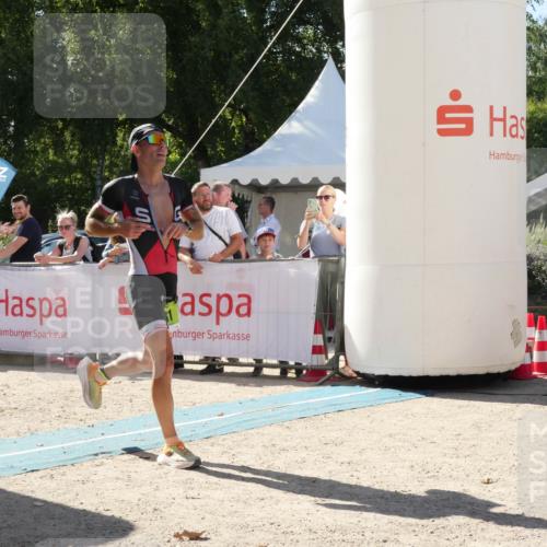 07.09.2025 - 19. Norderstedt Triathlon Zöllner http://msf.ph/oto/8790039 07.09.2025 15:26:22 Ziel 981 meine-sportfotos.de