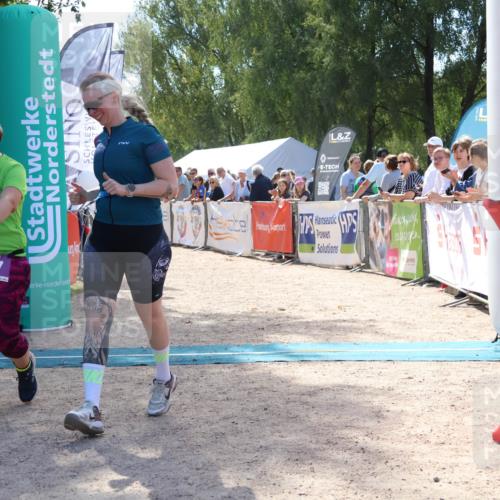 07.09.2025 - 19. Norderstedt Triathlon Zöllner http://msf.ph/oto/8790045 07.09.2025 13:56:42 Ziel 337 meine-sportfotos.de