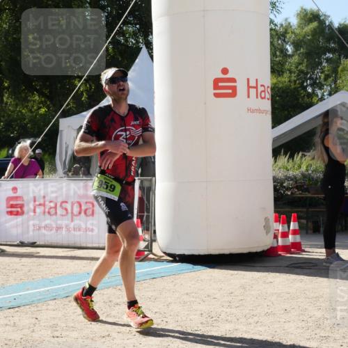 07.09.2025 - 19. Norderstedt Triathlon Zöllner http://msf.ph/oto/8790159 07.09.2025 15:31:24 Ziel 959 meine-sportfotos.de