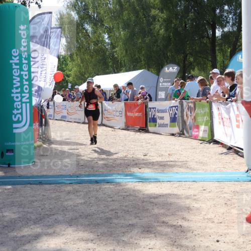 07.09.2025 - 19. Norderstedt Triathlon Zöllner http://msf.ph/oto/8790165 07.09.2025 13:57:38 Ziel 841 meine-sportfotos.de