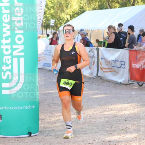 07.09.2025 - 19. Norderstedt Triathlon Zöllner http://msf.ph/oto/8790176 07.09.2025 16:24:41 Ziel 460 meine-sportfotos.de
