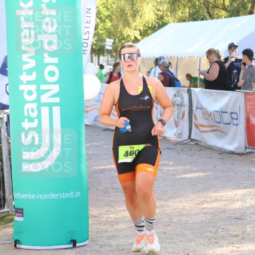 07.09.2025 - 19. Norderstedt Triathlon Zöllner http://msf.ph/oto/8790178 07.09.2025 16:24:41 Ziel 460 meine-sportfotos.de