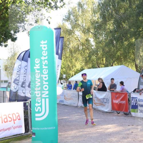 07.09.2025 - 19. Norderstedt Triathlon Zöllner http://msf.ph/oto/8790191 07.09.2025 16:24:47 Ziel 457, 460, 528 meine-sportfotos.de