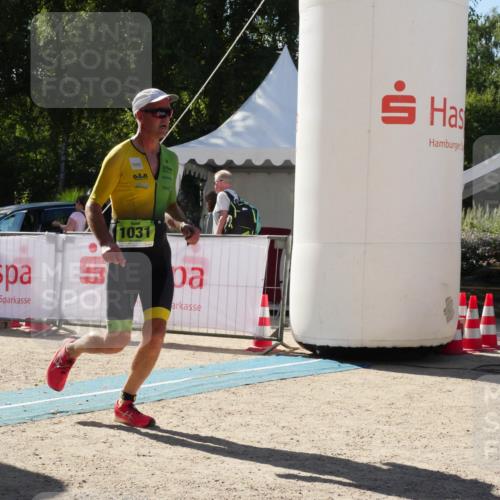 07.09.2025 - 19. Norderstedt Triathlon Zöllner http://msf.ph/oto/8790221 07.09.2025 15:33:17 Ziel 1031 meine-sportfotos.de