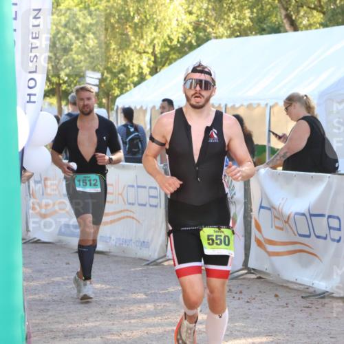 07.09.2025 - 19. Norderstedt Triathlon Zöllner http://msf.ph/oto/8790230 07.09.2025 16:25:00 Ziel 550, 1512, 1522 meine-sportfotos.de