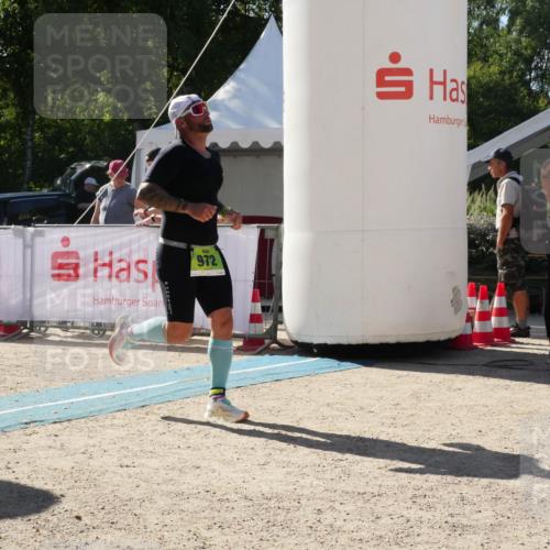 07.09.2025 - 19. Norderstedt Triathlon Zöllner http://msf.ph/oto/8790235 07.09.2025 15:33:53 Ziel 972 meine-sportfotos.de