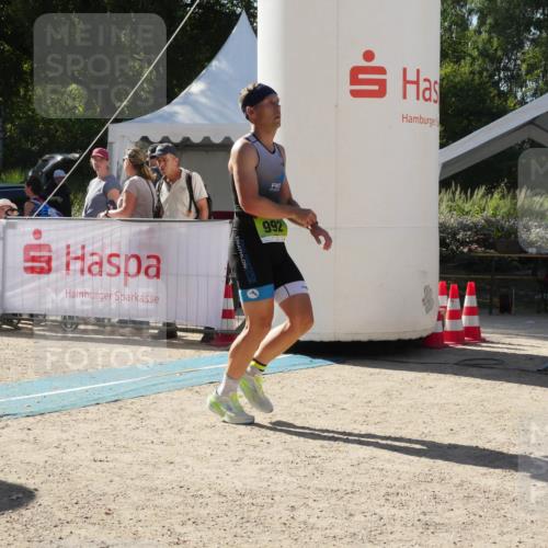 07.09.2025 - 19. Norderstedt Triathlon Zöllner http://msf.ph/oto/8790248 07.09.2025 15:34:00 Ziel 992 meine-sportfotos.de
